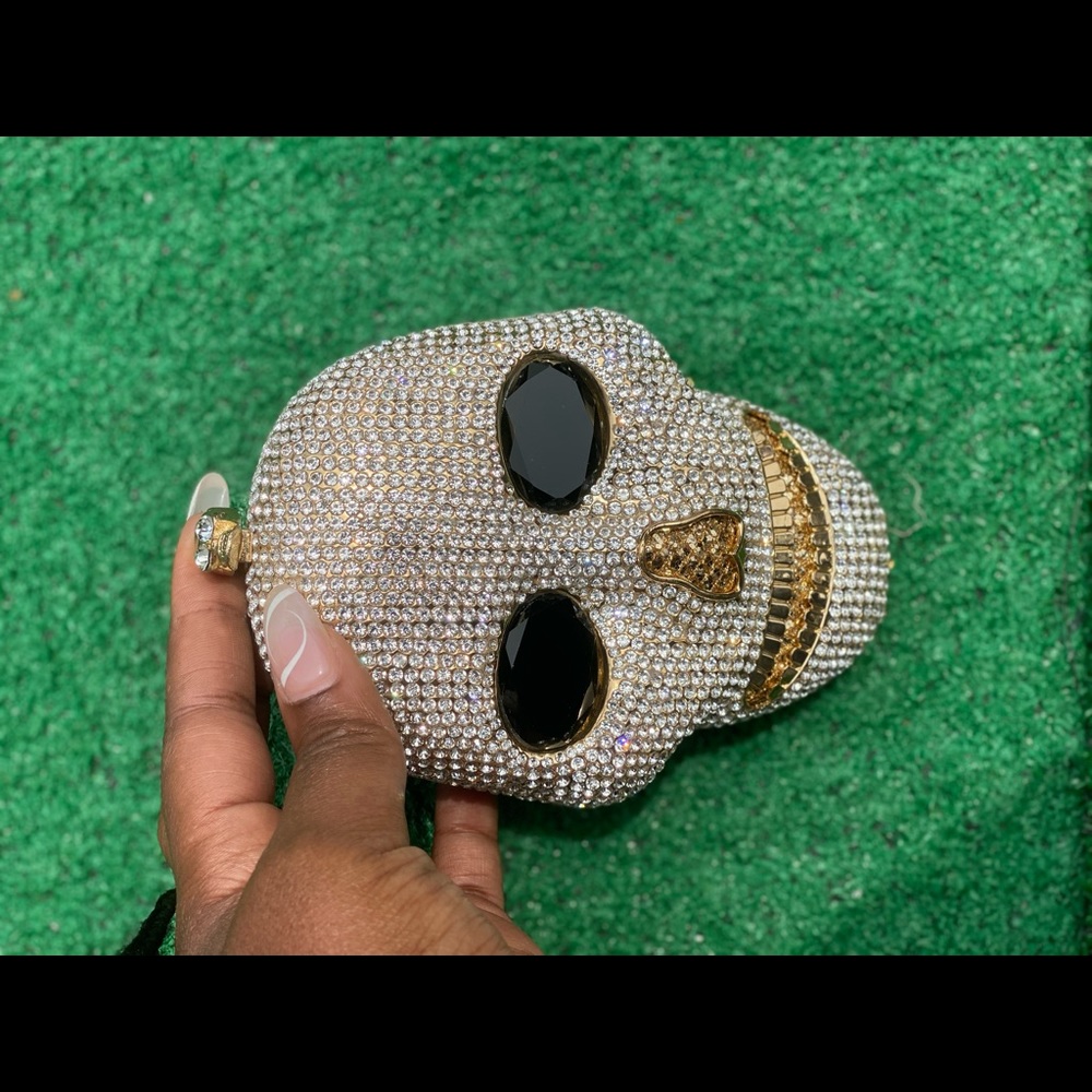 Skull clutch - Picture 3 of 3